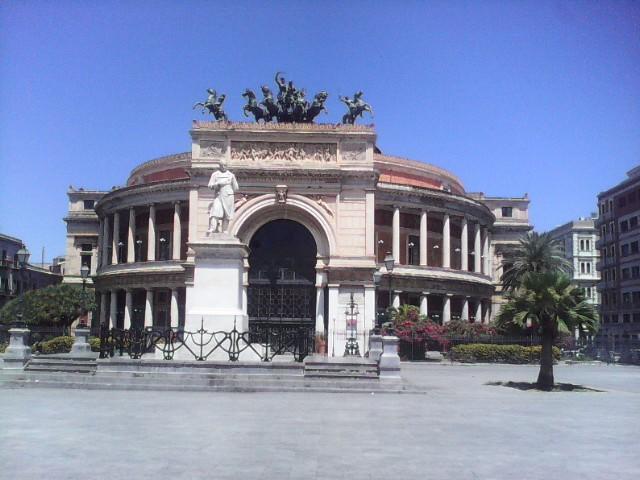 Palermo Centrale Hi Hotel Екстериор снимка