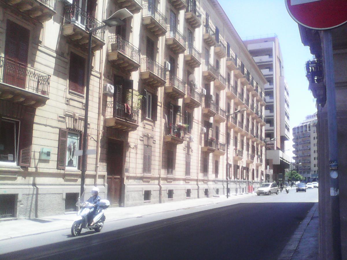 Palermo Centrale Hi Hotel Екстериор снимка